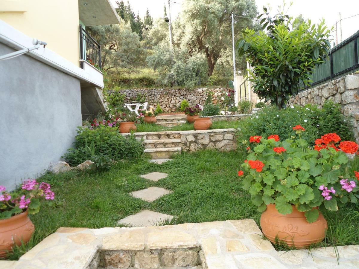 Hotel Monika Lefkada Tsoukaládhes Exteriér fotografie