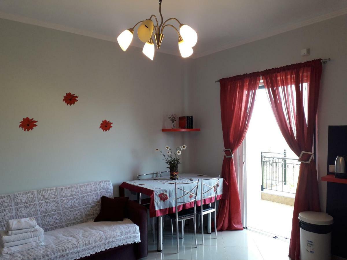 Hotel Monika Lefkada Tsoukaládhes Exteriér fotografie